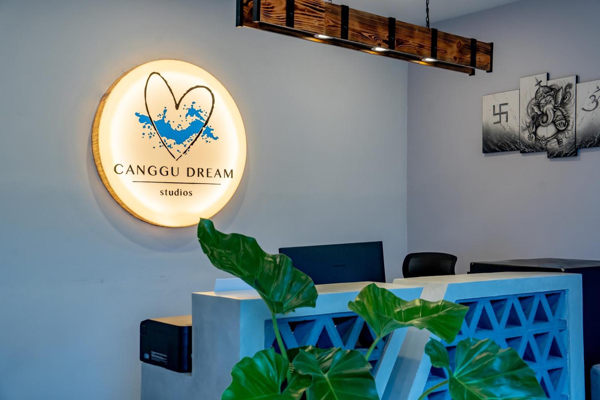 Canggu Dream Studios & Villas Exterior photo